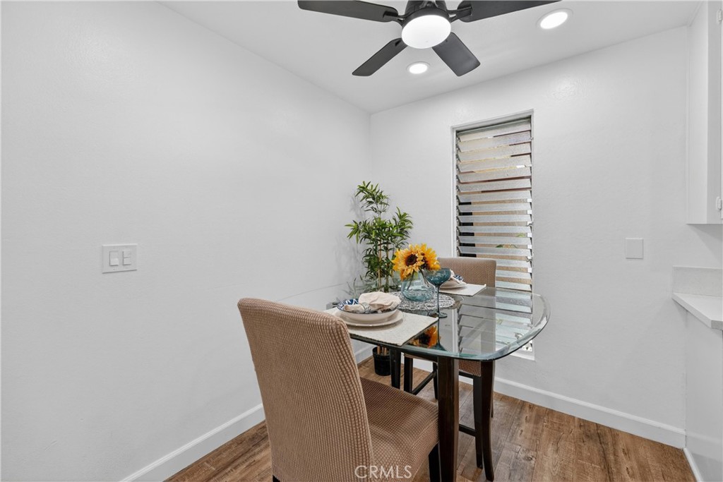 1010 W Macarthur 86