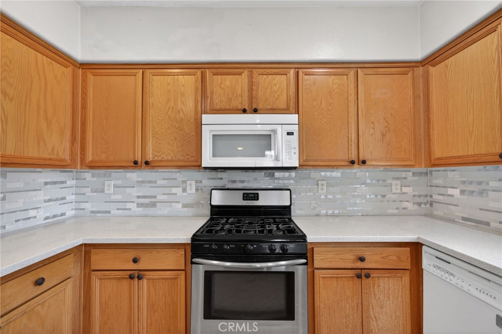 7491 Bear Creek