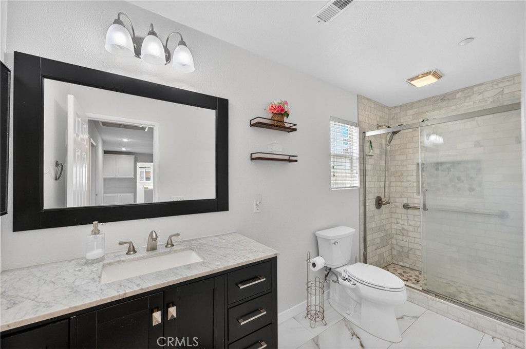 7491 Bear Creek