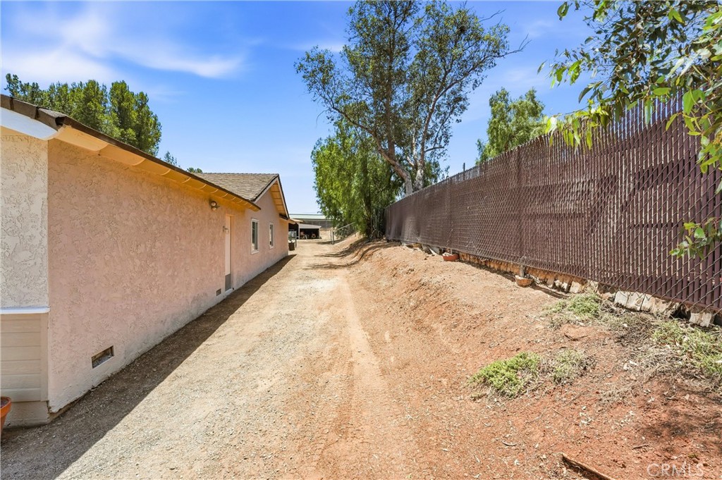 1442 Tally Ho Lane