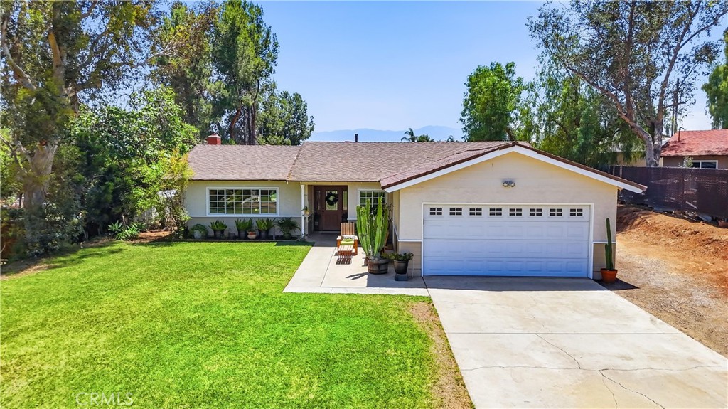 1442 Tally Ho Lane