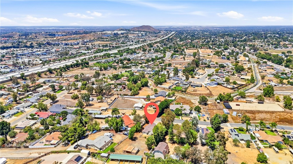 1442 Tally Ho Lane