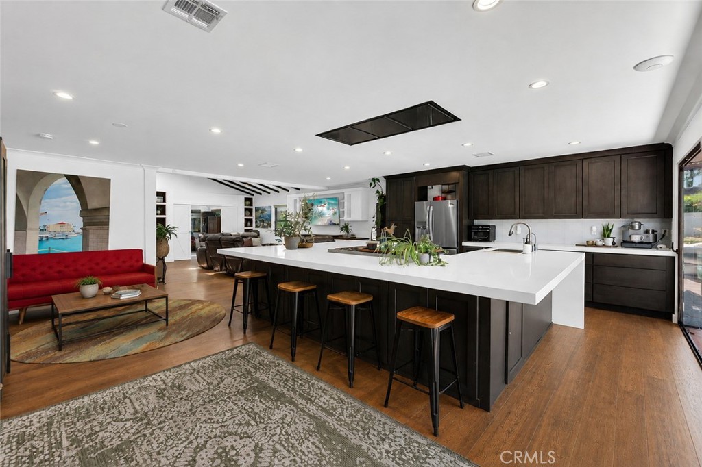 2661 Oak Knoll Drive