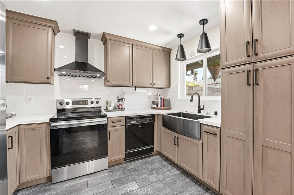 1107 West Memory Lane 8C