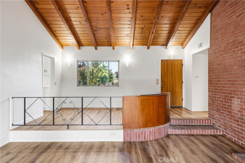 10051 Brookside Dr.