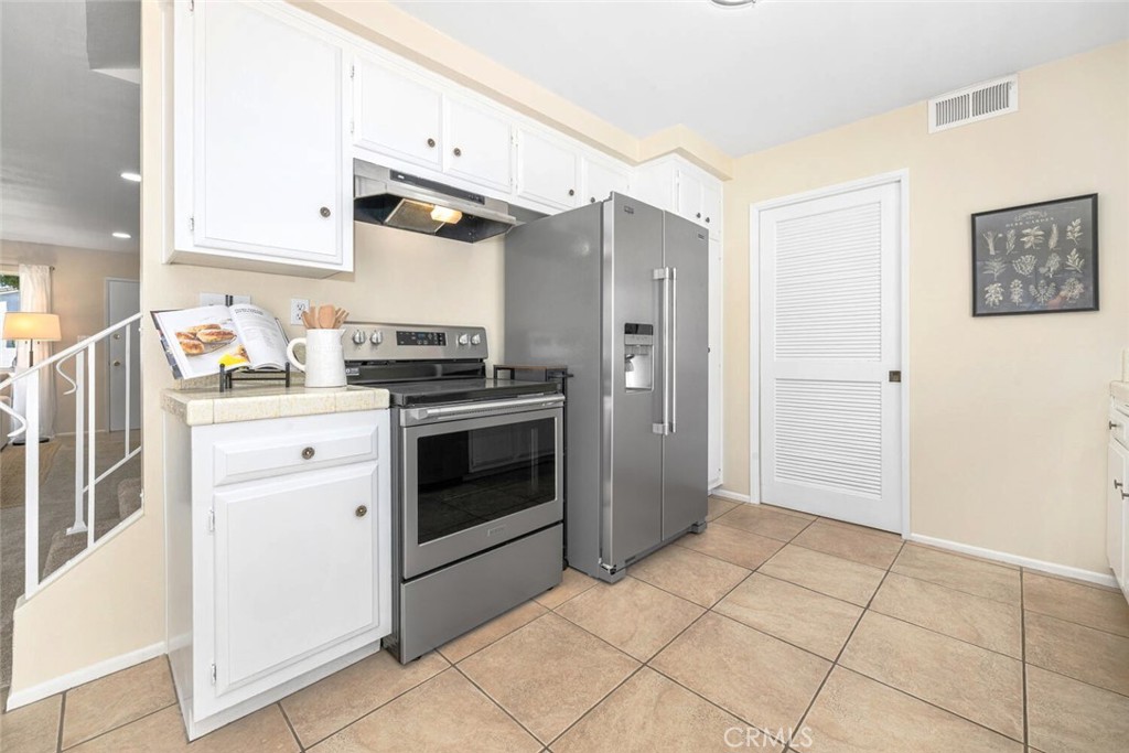 6638 Southampton Drive