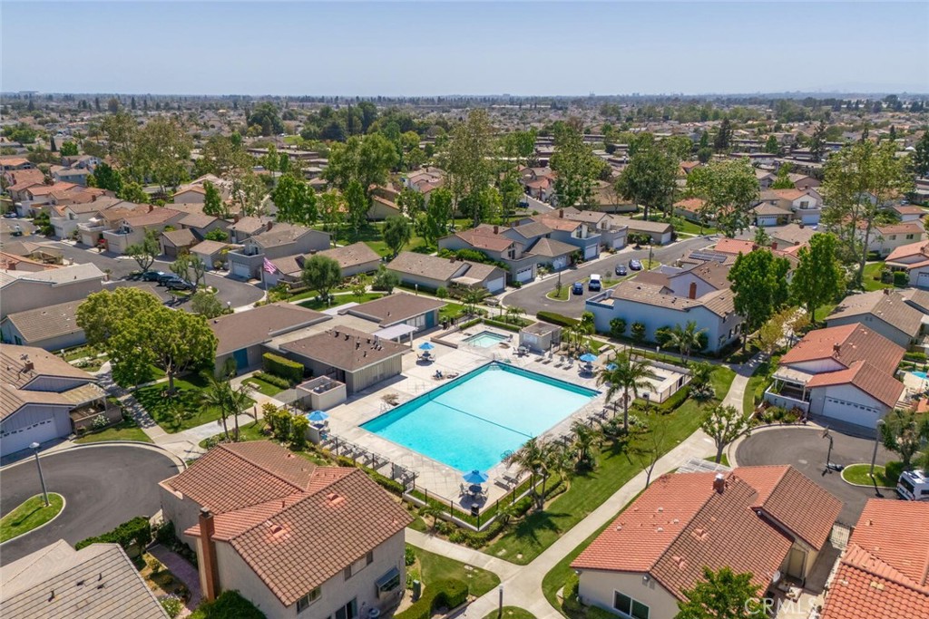 6638 Southampton Drive
