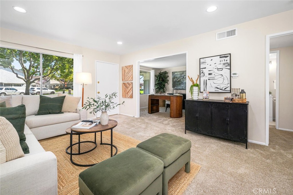 6638 Southampton Drive