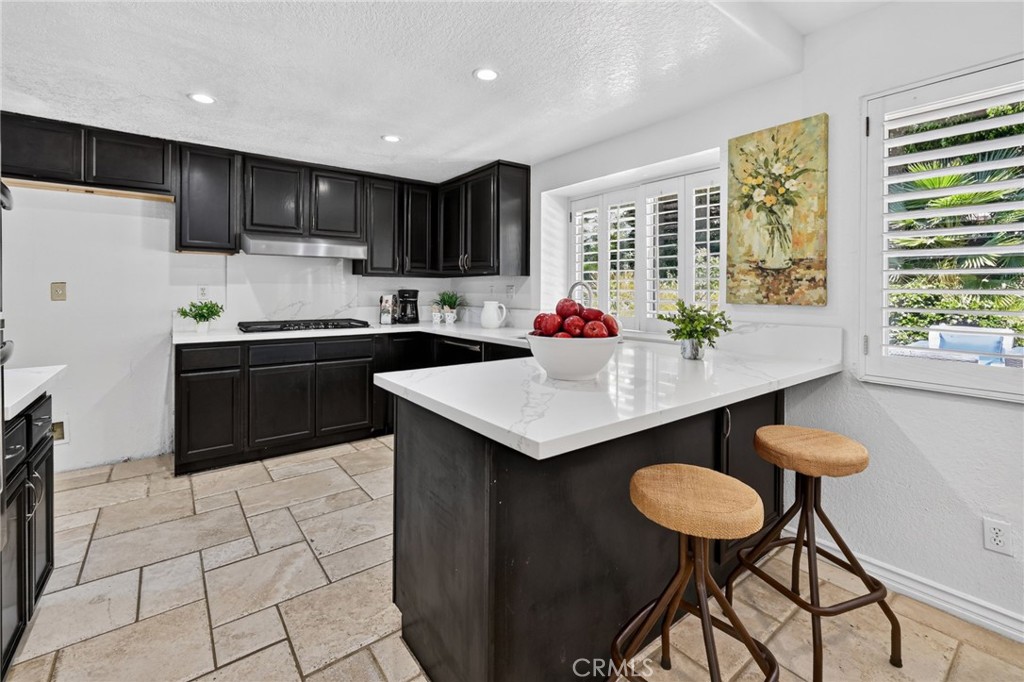 5505 FEATHER GRASS Lane