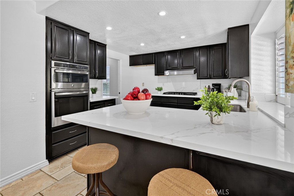 5505 FEATHER GRASS Lane