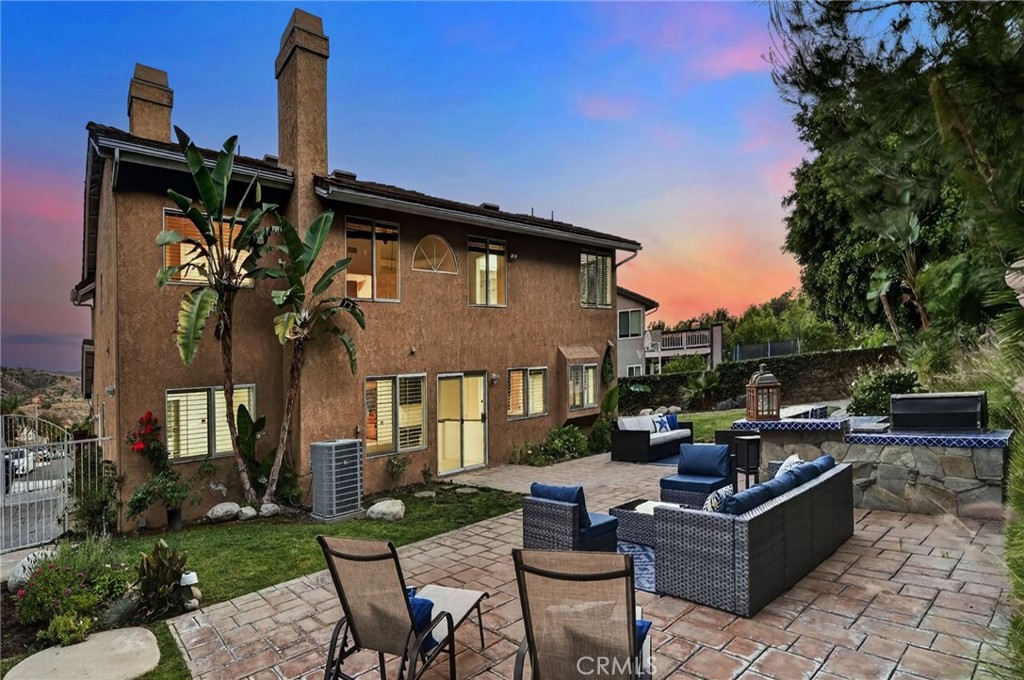 5505 FEATHER GRASS Lane