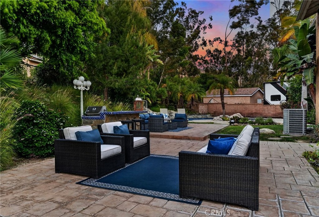 5505 FEATHER GRASS Lane