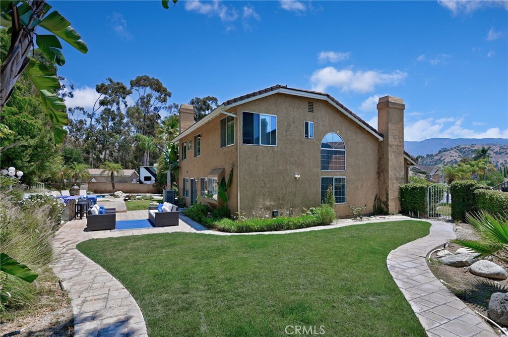 5505 FEATHER GRASS Lane