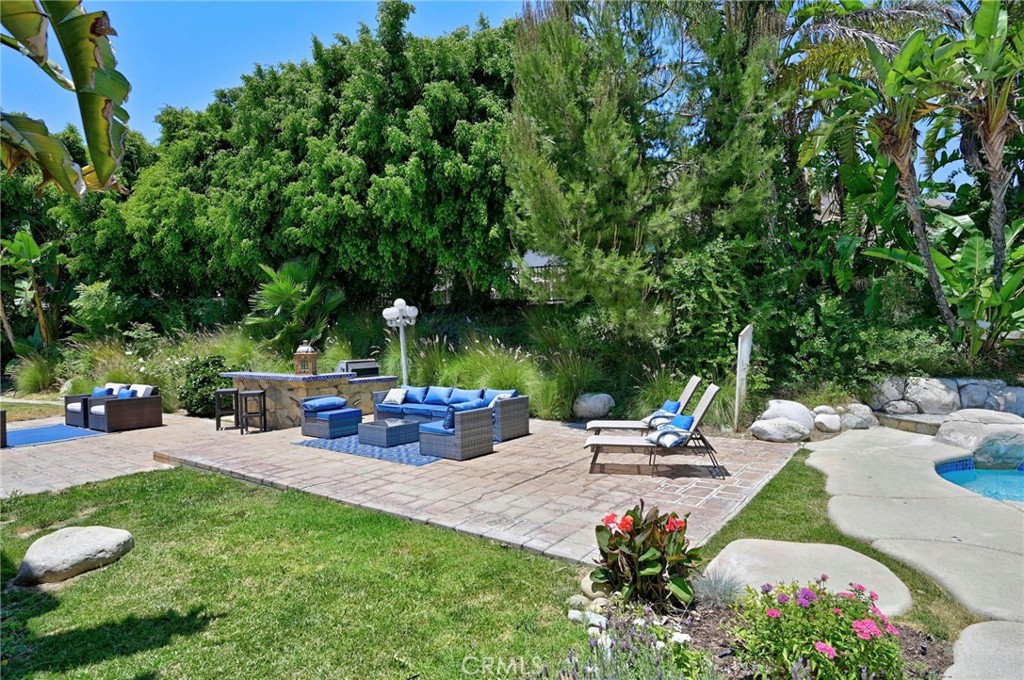 5505 FEATHER GRASS Lane