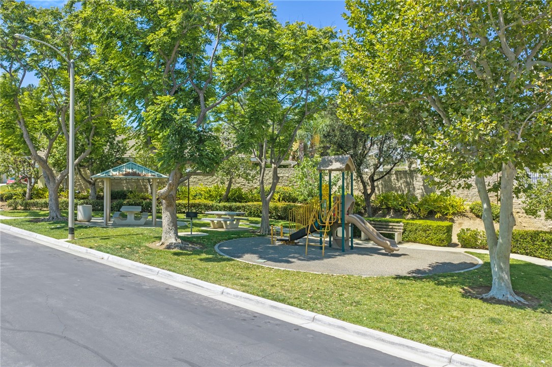 937 Ferndale