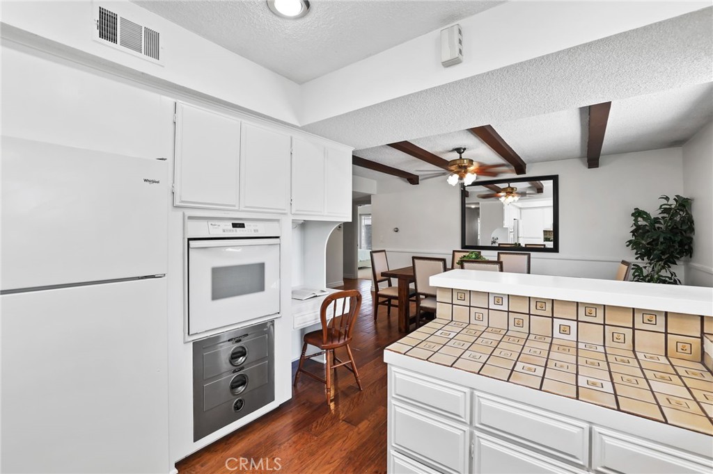 3021 Coleridge Drive