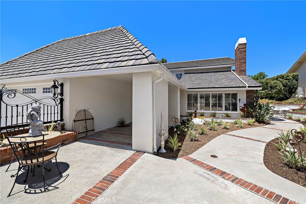 5603 E Crest De Ville