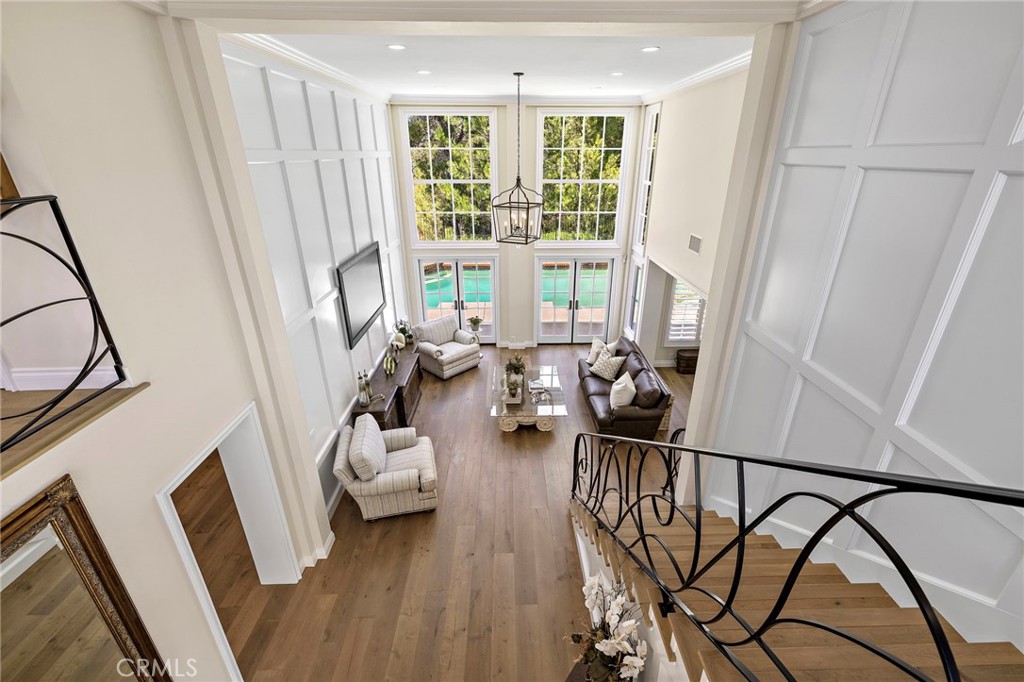 5603 E Crest De Ville