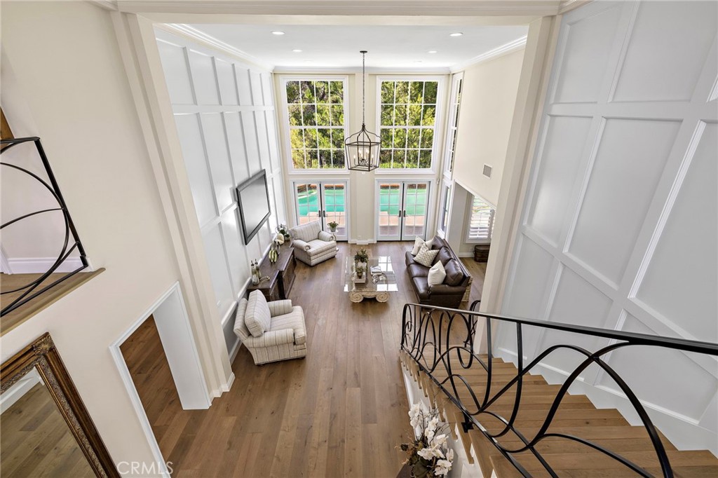 5603 E Crest De Ville