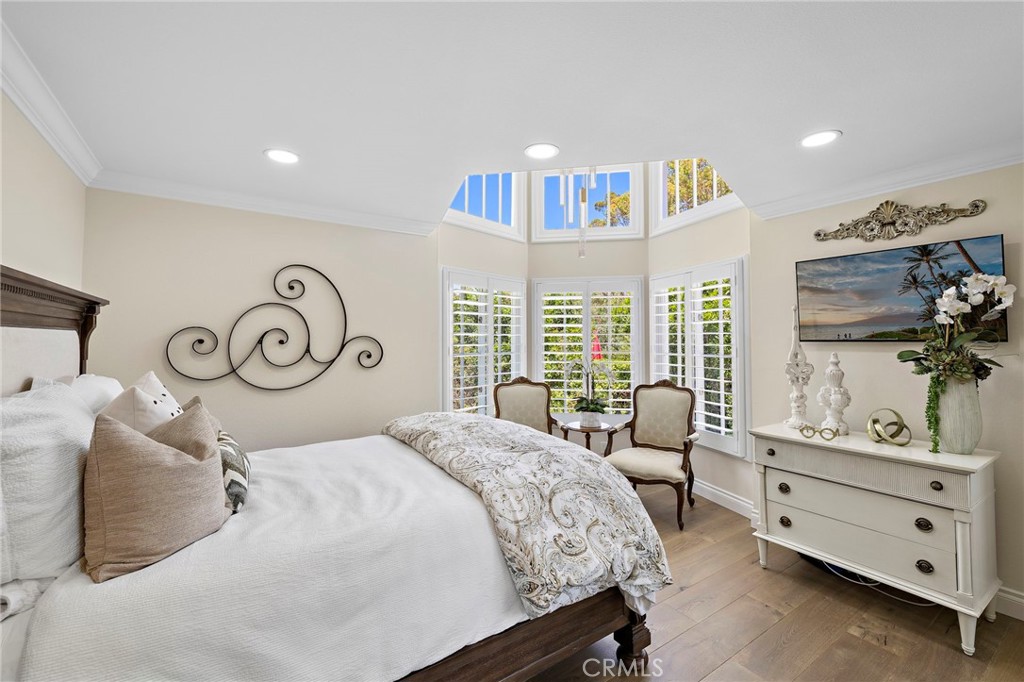 5603 E Crest De Ville