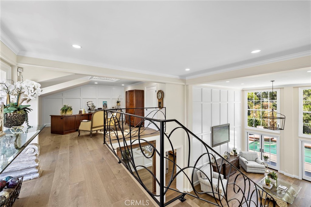 5603 E Crest De Ville