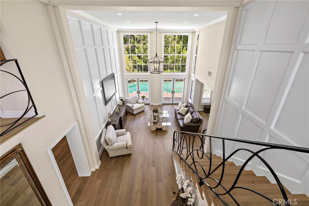 5603 E Crest De Ville