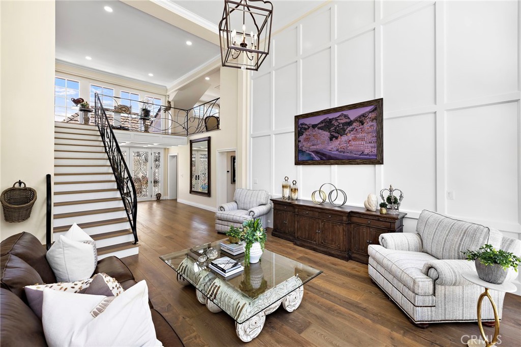 5603 E Crest De Ville
