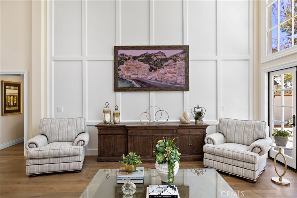 5603 E Crest De Ville