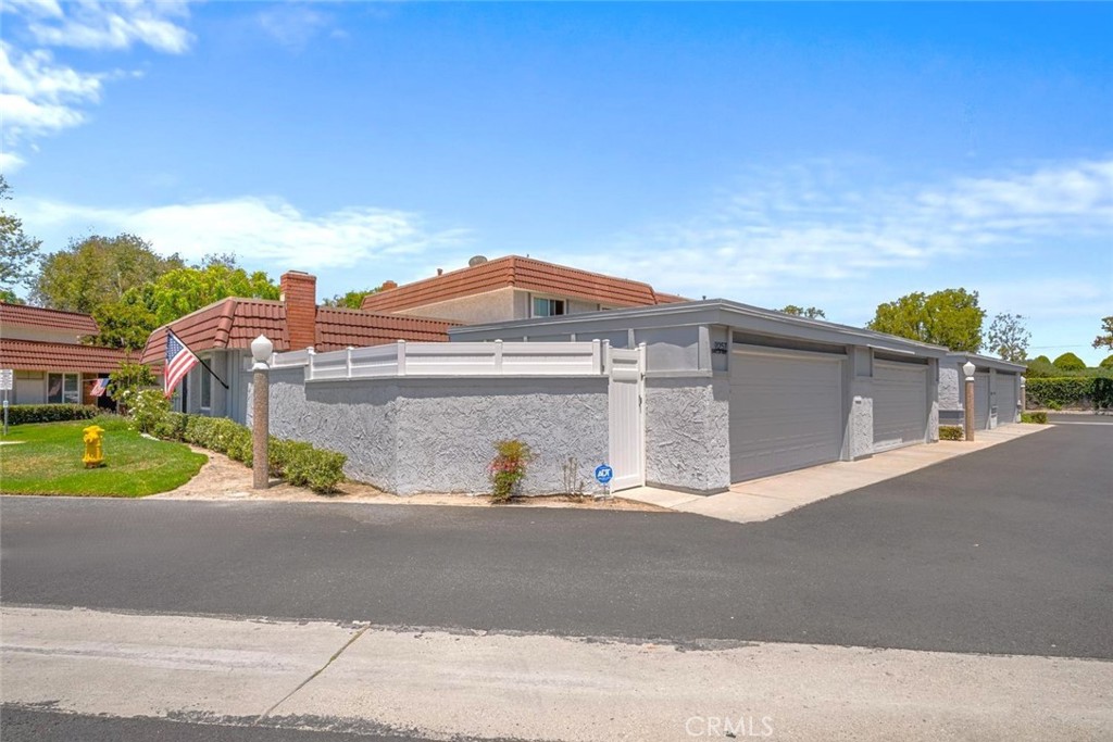 11257 Amelia Way