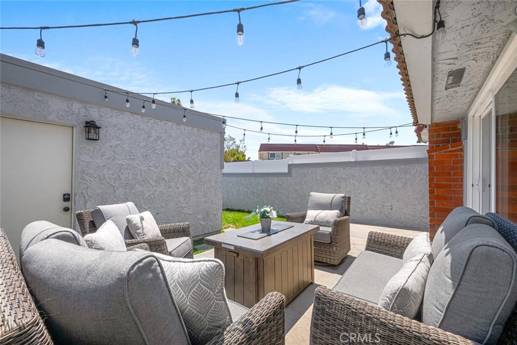 11257 Amelia Way