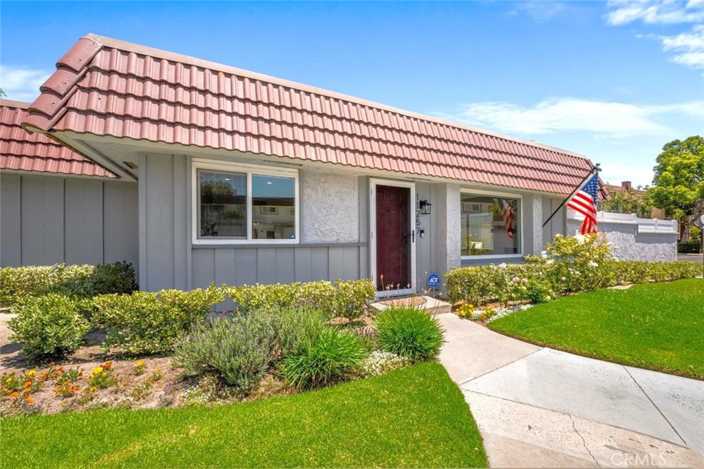 11257 Amelia Way