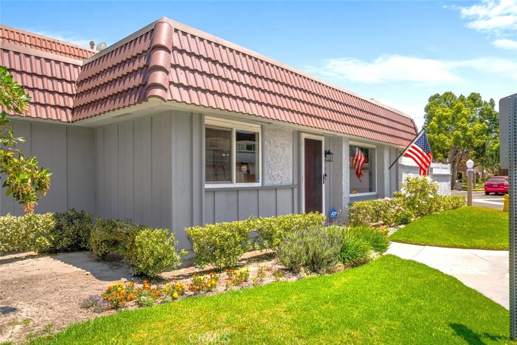 11257 Amelia Way