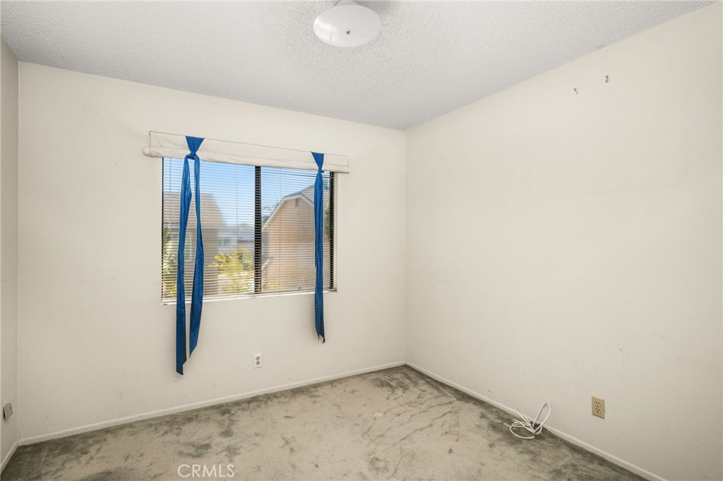 26042 Dunbar