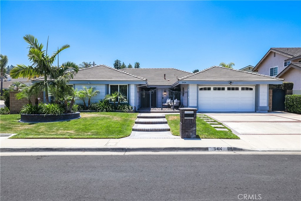 5414 E Westridge