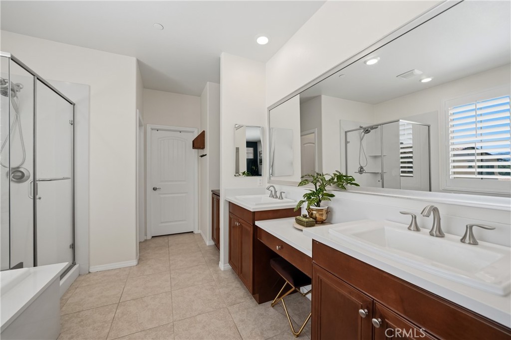 7664 Las Brisas Court