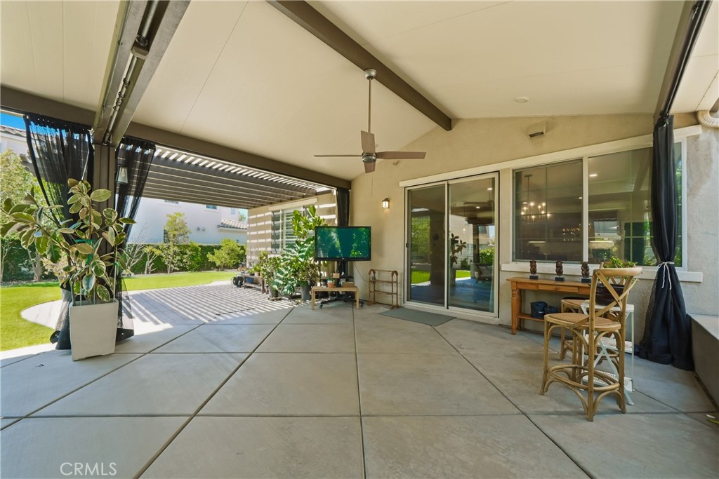7664 Las Brisas Court
