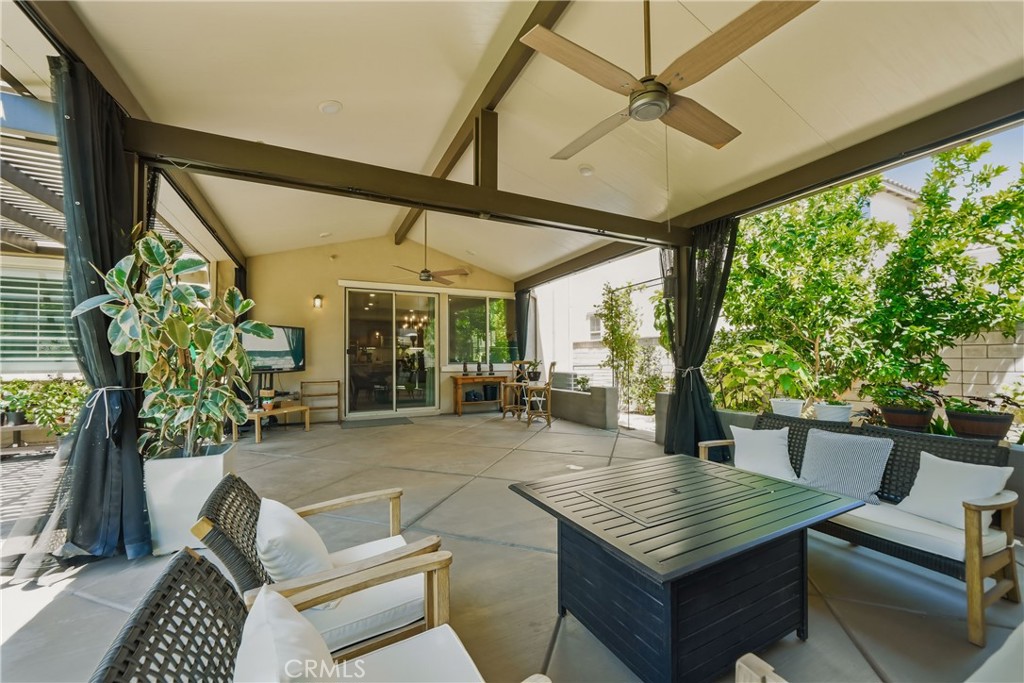 7664 Las Brisas Court