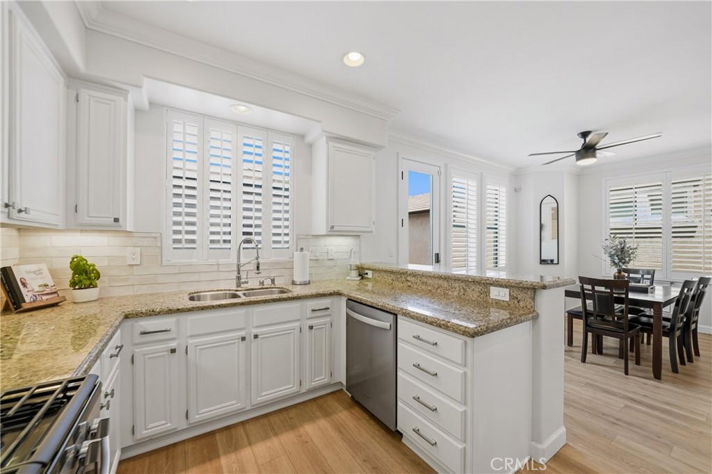 12827 Sunrose Court