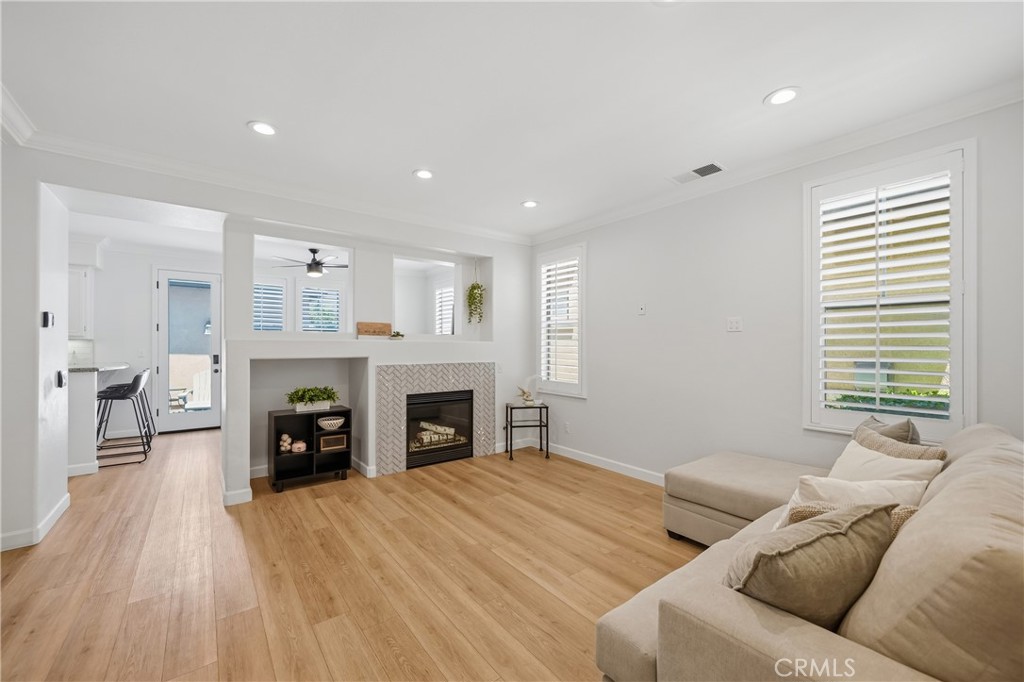 12827 Sunrose Court