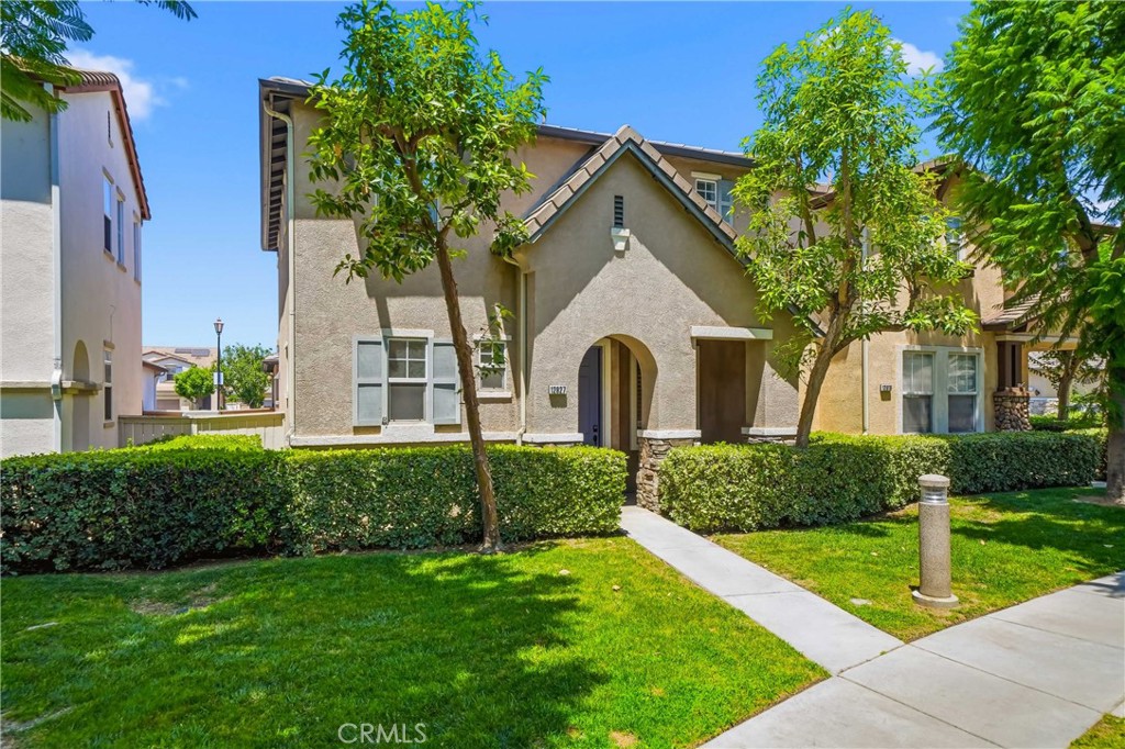 12827 Sunrose Court