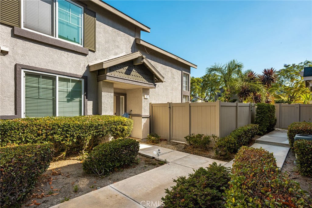 3441 E Berkshire Court