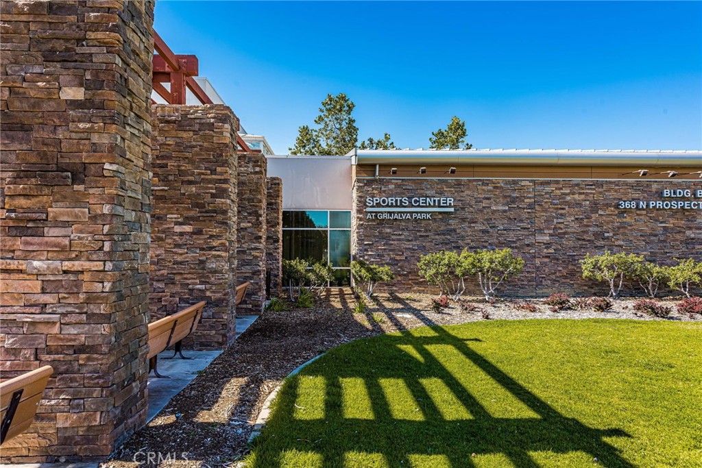 3441 E Berkshire Court