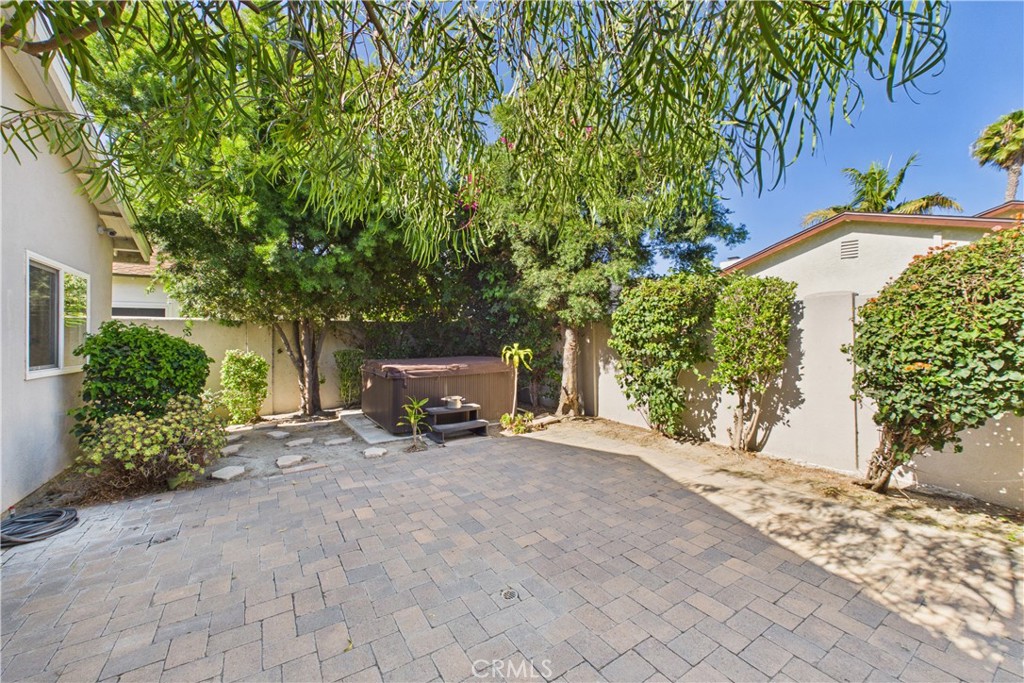 11606 Lakia Drive