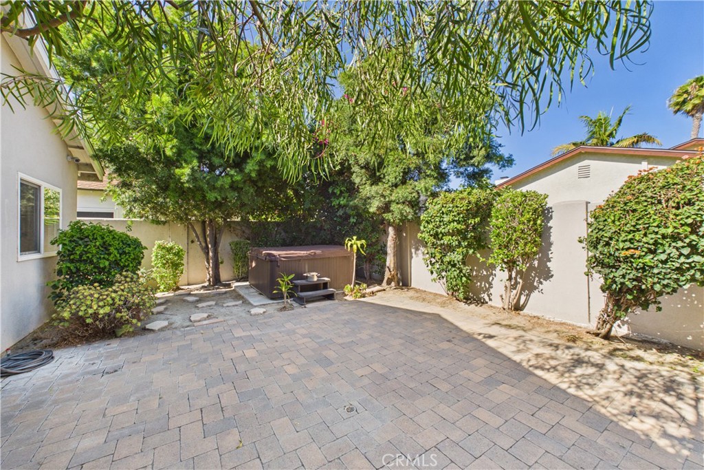 11606 Lakia Drive