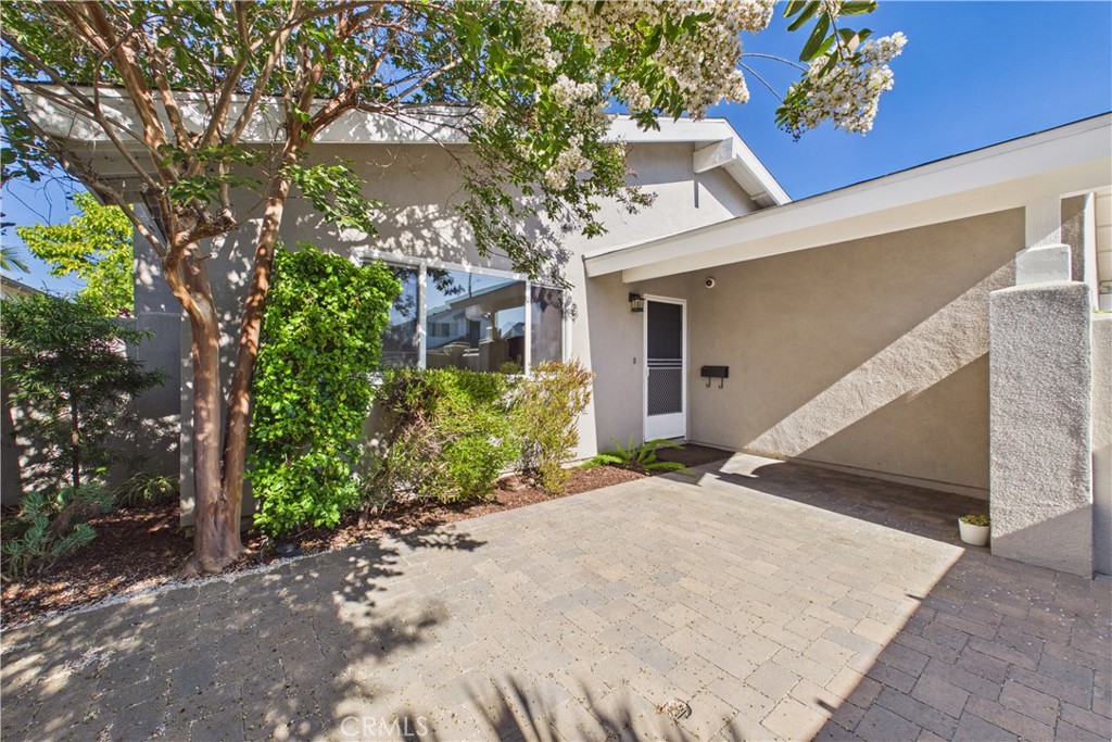 11606 Lakia Drive