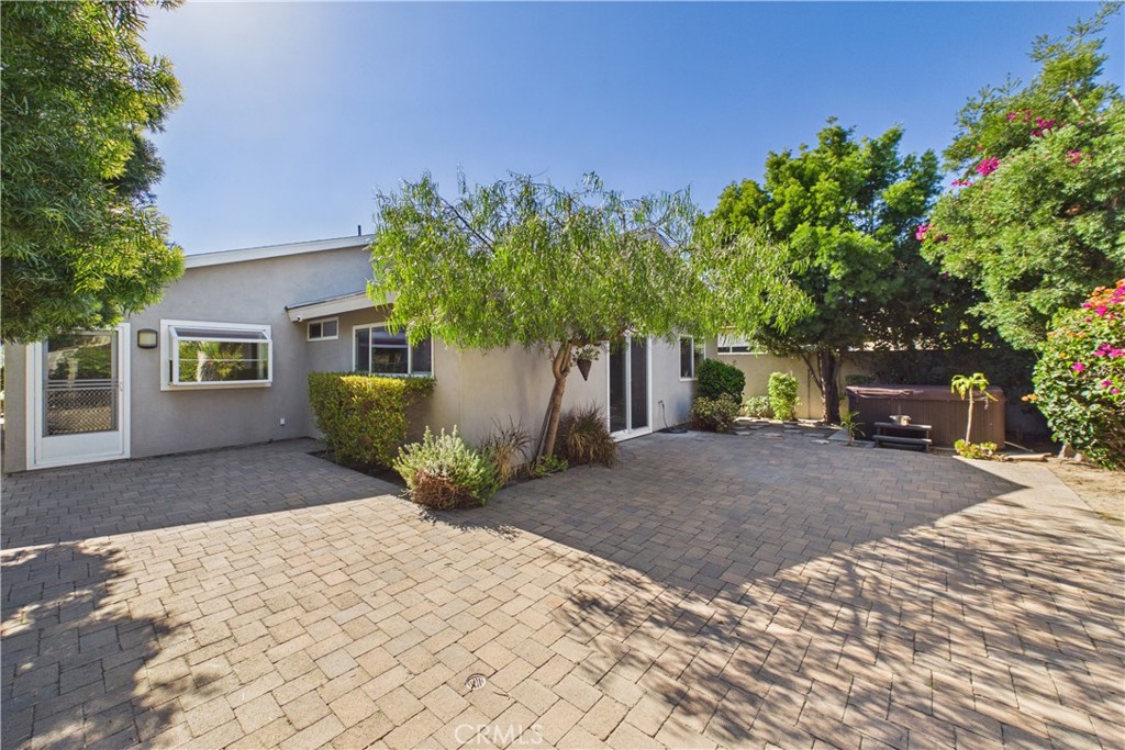 11606 Lakia Drive
