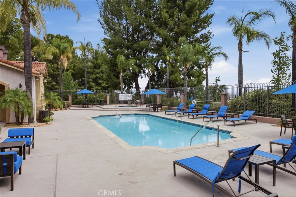 2450 San Gabriel Way 104