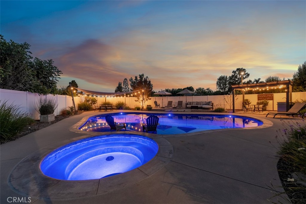 5102 Club Terrace