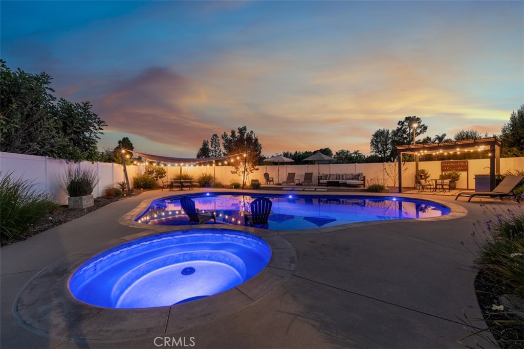 5102 Club Terrace