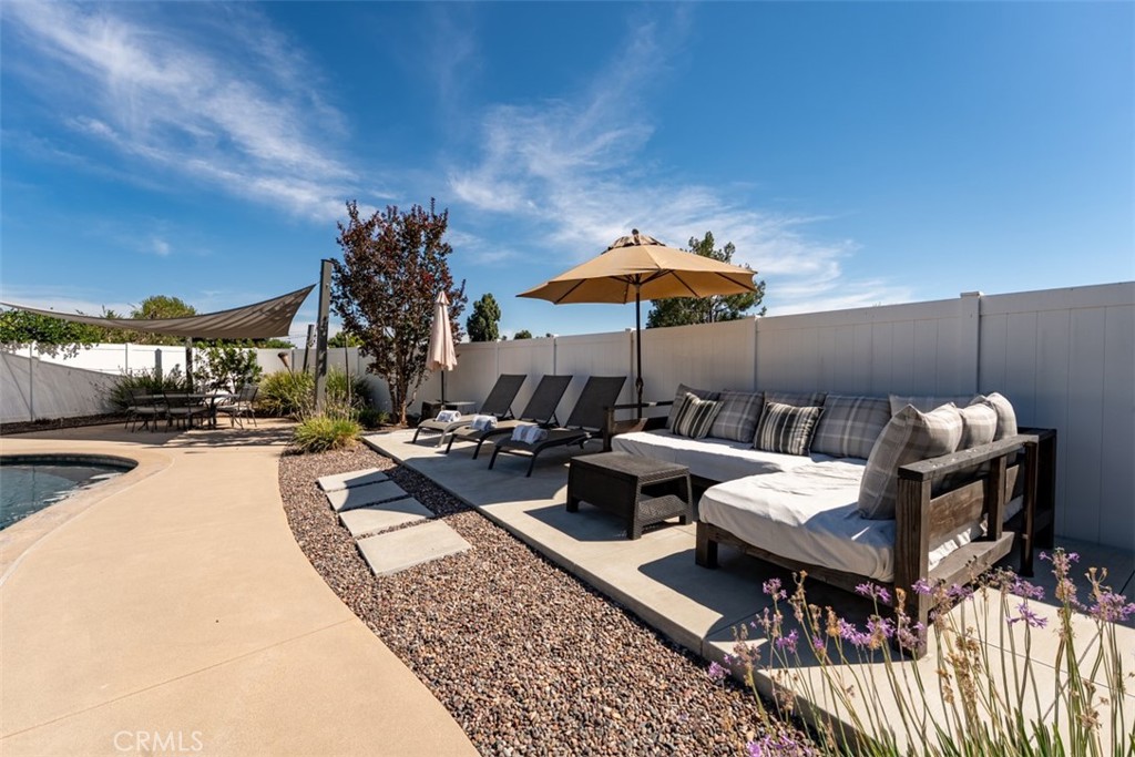 5102 Club Terrace